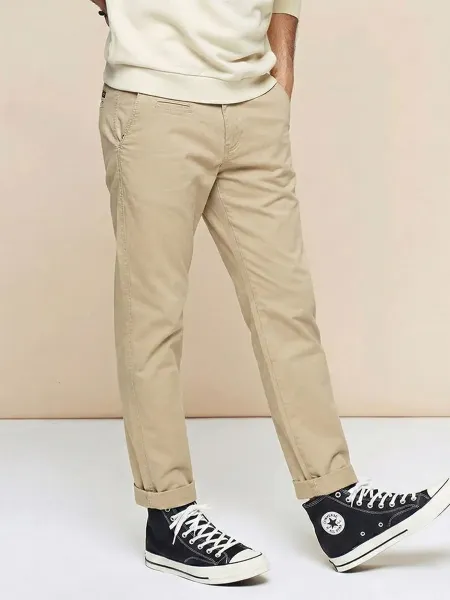 Pista Smart Chino