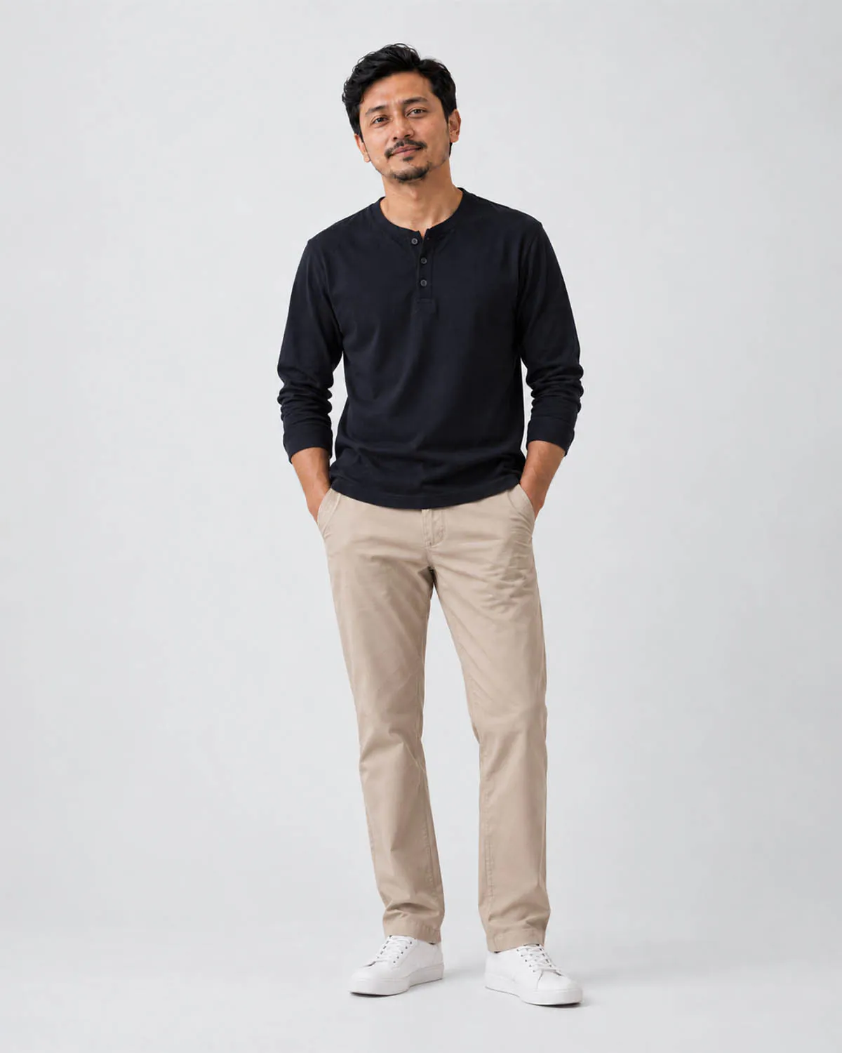 Straight Fit Cotton Chino - Classic Khaki